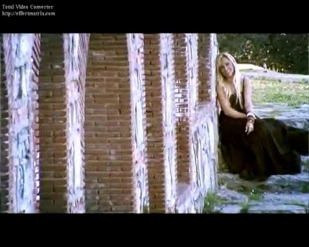 Gamze Özçelik (ARGUVAN'A GİDEMEM)