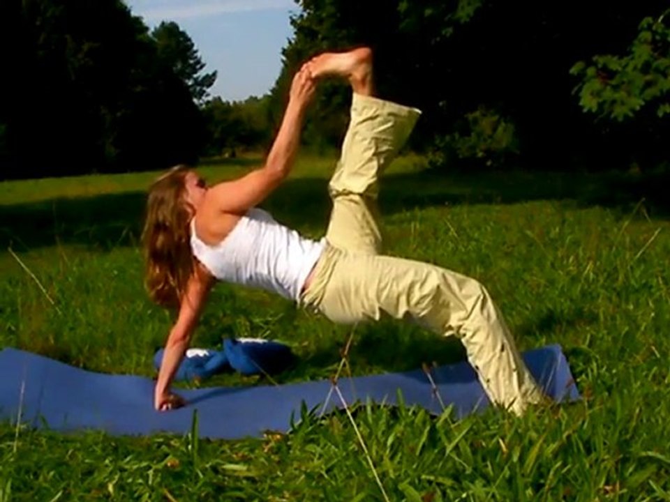 Schiefe Ebene - Yoga Asana Variationen