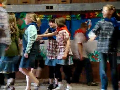 Fête école Strazeele 2010 - CM1-CM2