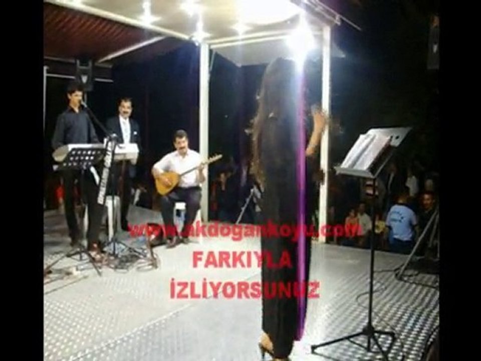 ISPARTANIN GÜLLERİ SOLİST CİĞDEM GÜL  ÖZDEMİR YÜREK SIZILAR