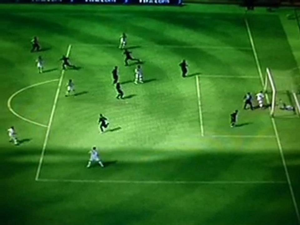 Vianney jouant à Fifa