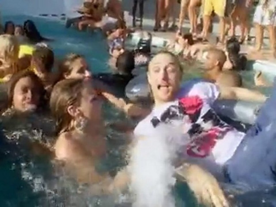 David Guetta   Akon - Sexy Chick