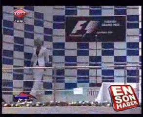 AJDA PEKKAN DAN İSTİKLAL MARŞI