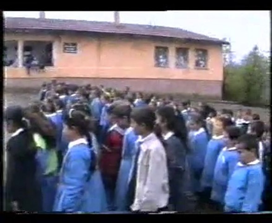 1994 YILI 23 NİSAN GÖSTERİSİ YAYCILAR KÖYÜ
