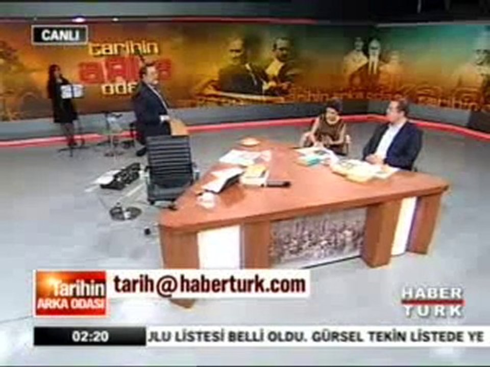 Pelin Batu Kedi Stüdyoda kedi yakaladı