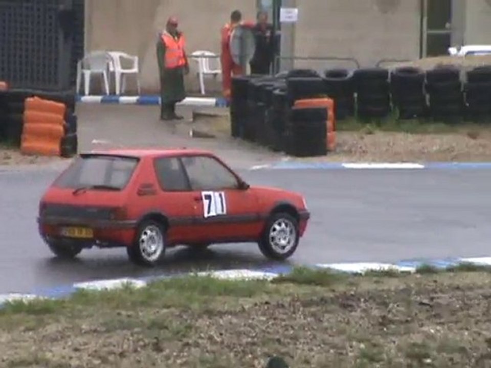 Mickael AUDUREAU slalom mérignac 30 mai 2010