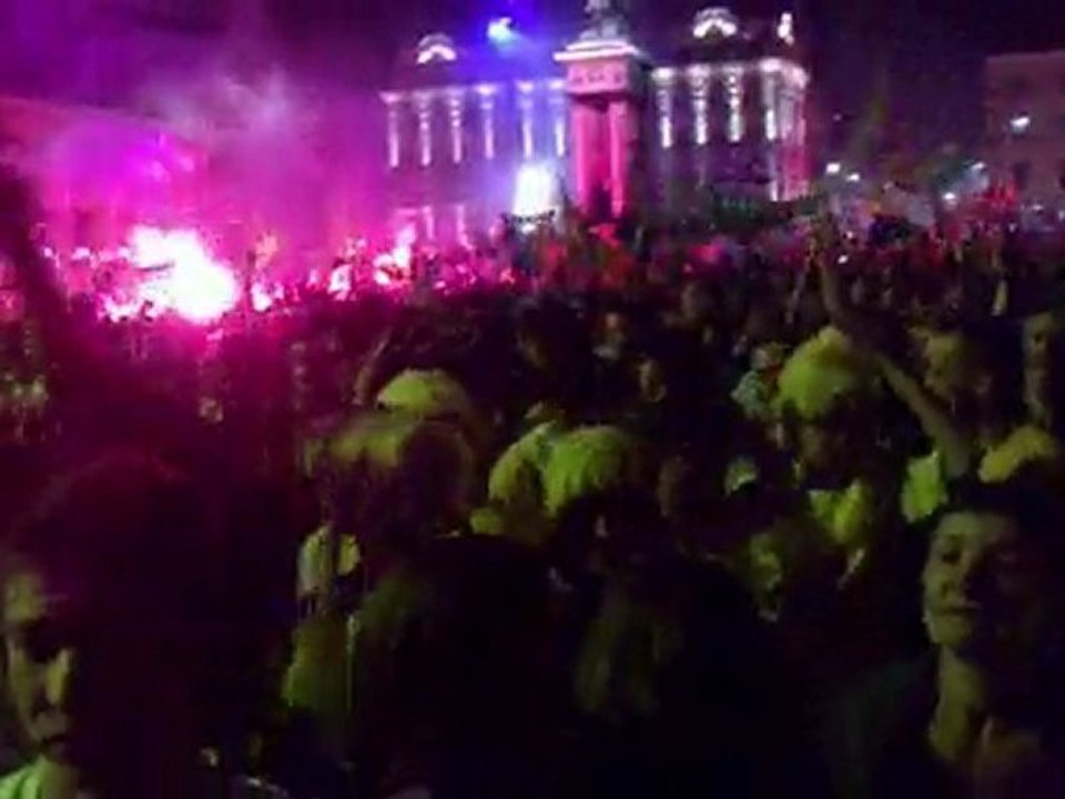 PLACE DE JAUDE EN FEU POUR L'ASM