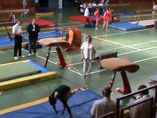 Table de saut Elodie, Manon