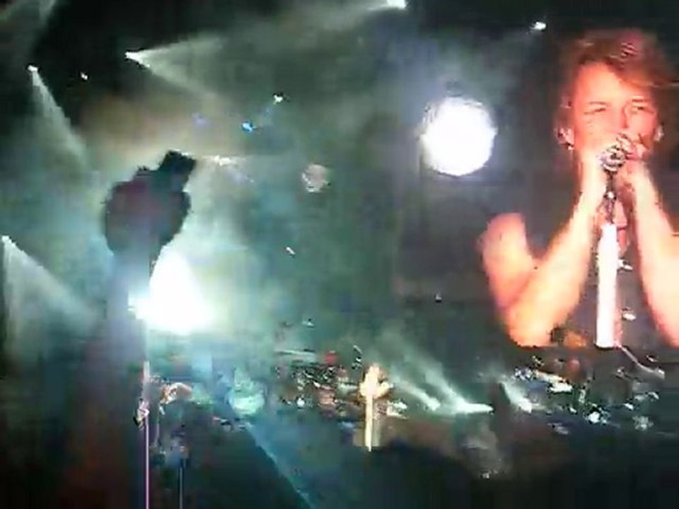 Bon Jovi - Living On A Prayer (Rock in Rio, Madrid)