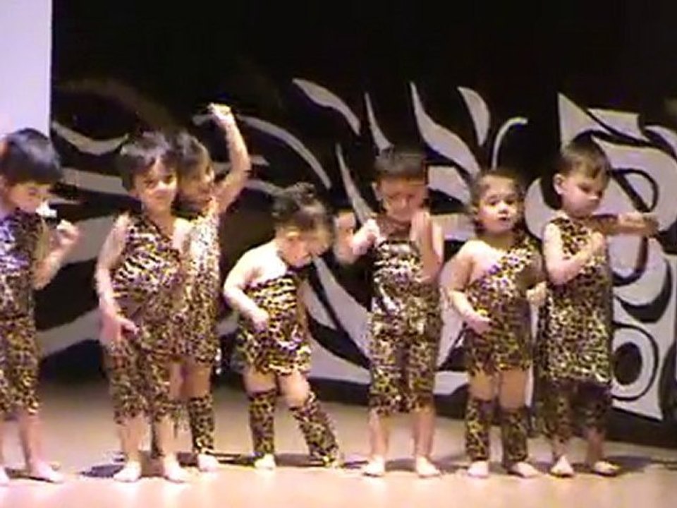 Duru Güngör Haziran 2010 Yıl sonu gösterisi - part - 3