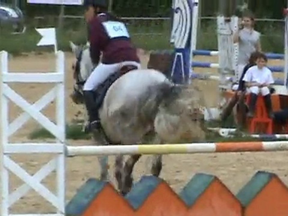 CCE ballancourt 6 juin 2010 cso manon pirouette