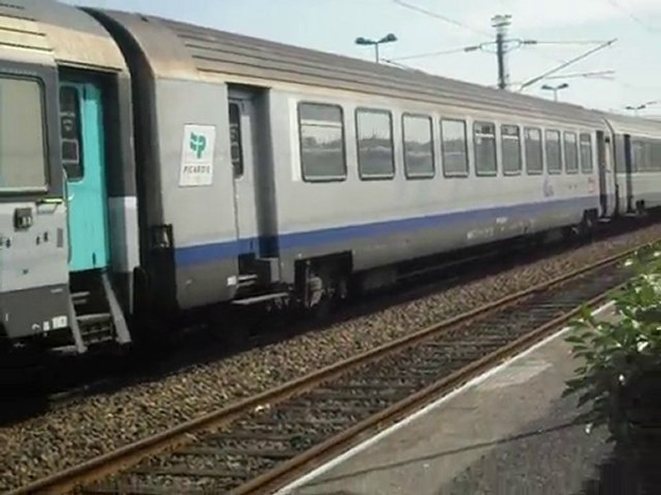 um de bb 67604 multiservice et bb 67523 avec 9 voitures cic