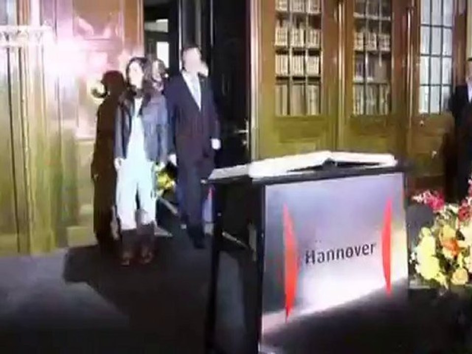 Lena mania | Video of the day