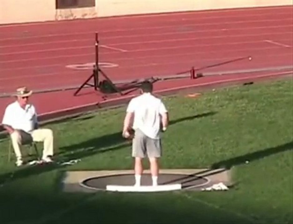 Athlé lancer poids Noah Bryant Sacramento mai 2010