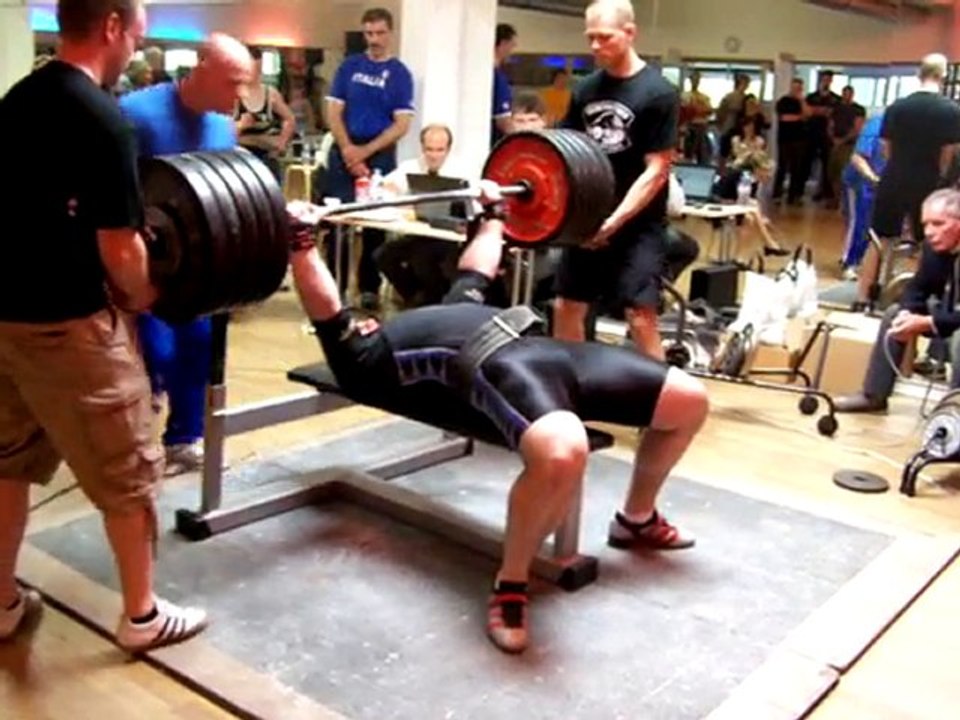 auélien lejeune 260kg développé couché.