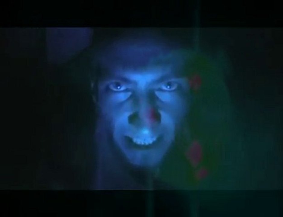 Clip video de "Praises", single 100% pop rock d'AirAdams