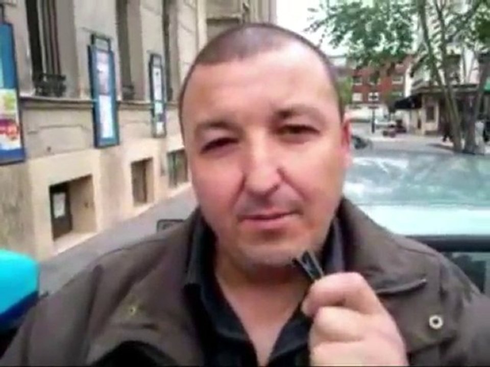 Pas de papiers, mais une coordination.