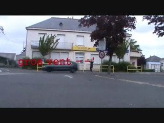 calin gratuit (free hugg)