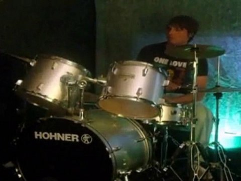 clip officiel Bad Penny DEUCE