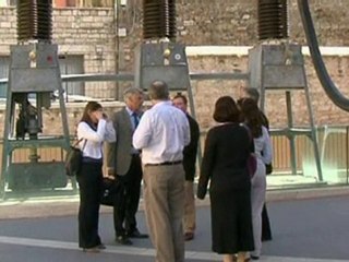 Amanda Knox in court over police violence claim