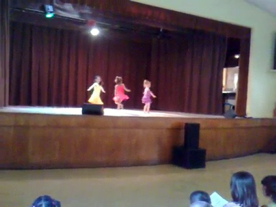 Fête de la danse 2010 La Ferté sous Jouarre Doublé fée