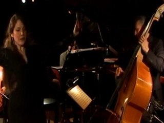 Rojo poeta / Débora Russ Ensemble