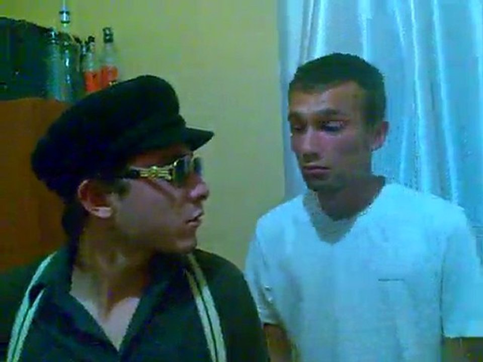 artiz ne arar la bazarda ?