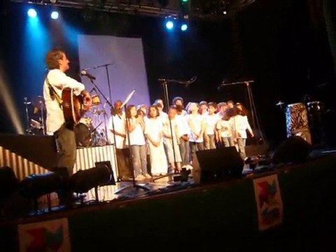 Les CE1 Lamartine avec Alain Schneider - mai 2010