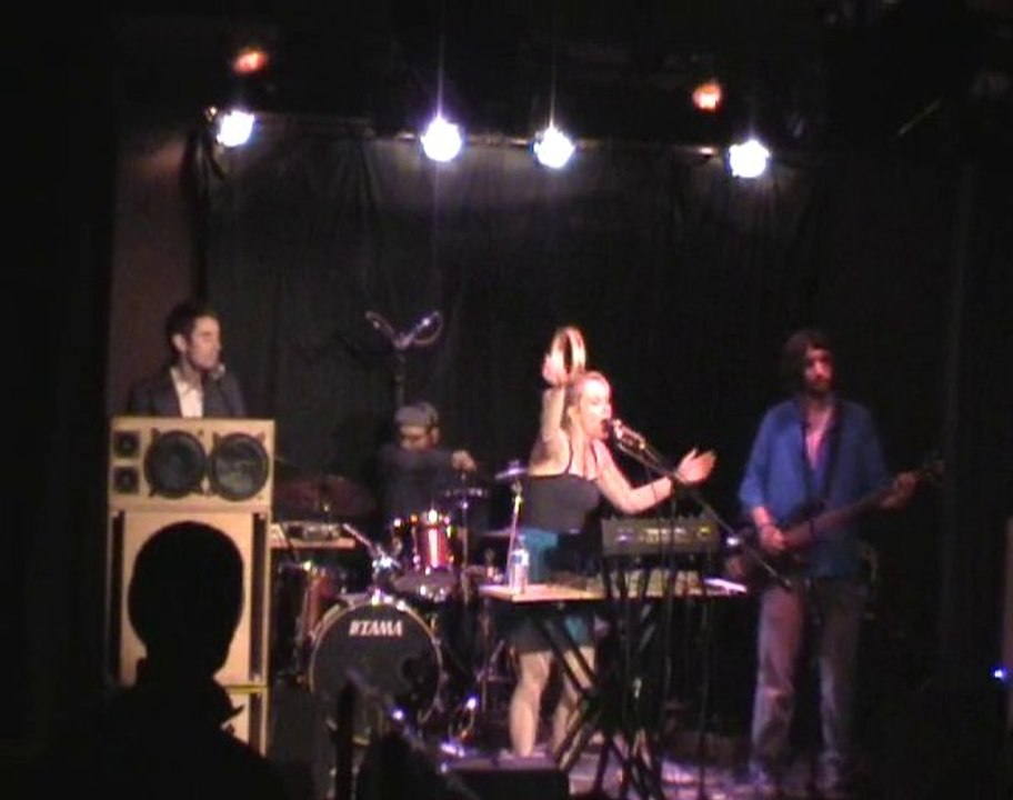 QUITZOW Live @ Lavoir Théâtre Georges Brassens part 1