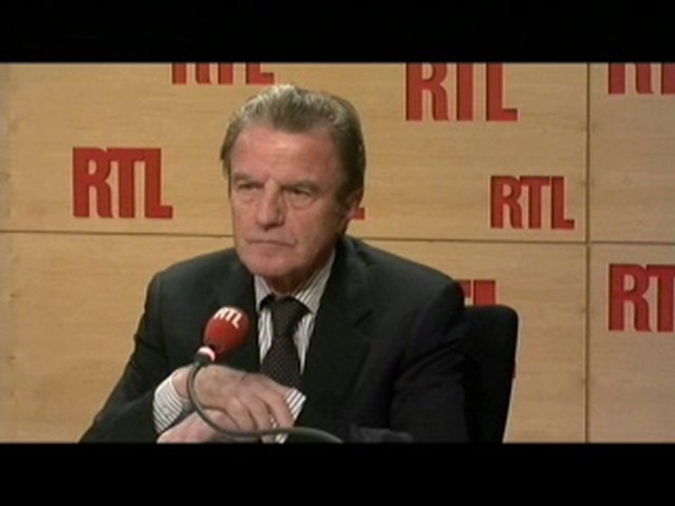 Bernard Kouchner, ministre des Affaires étrangères : L'op