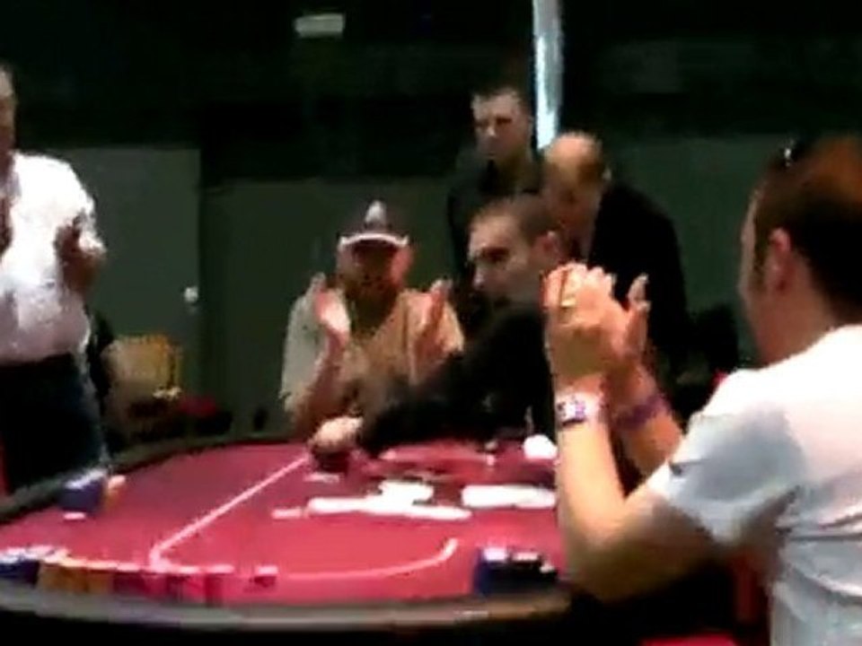 [Finale CNIC 15] Table Finale 12