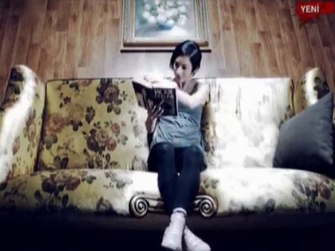 Emre Altuğ - Emre Altuğ [ 2010 Video Klip]