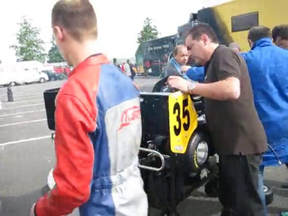 video reglage moteur karting superkart 250  mag...