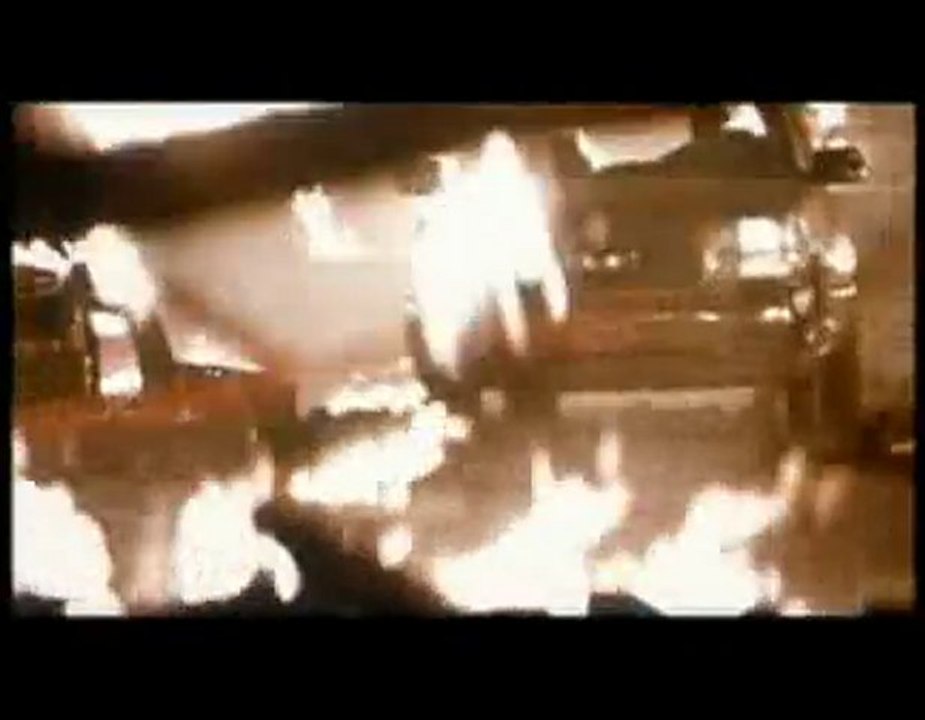 The Sum Of All Fears (La Somme de toutes les peurs) (2002)