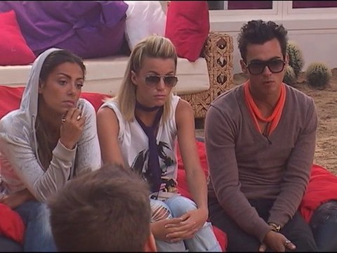 Les violets voient l'avenir en noir