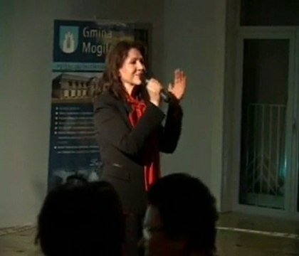 PAPIEROWY KSIEZYC - HALINA FRACKOWIAK -KRAKOW -MOGILANY