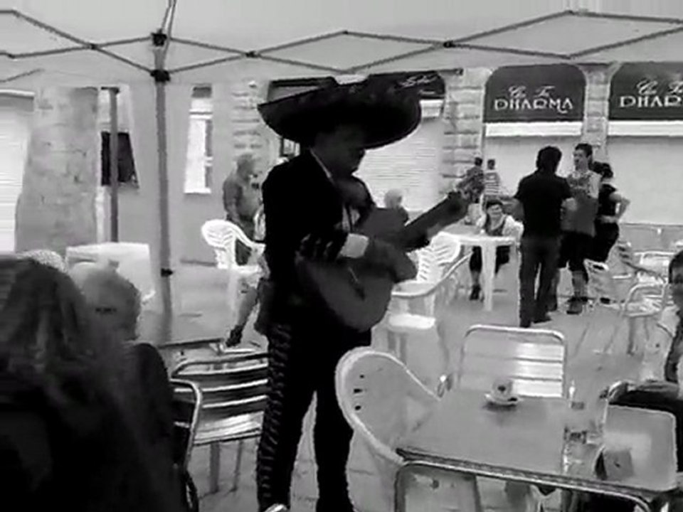 Si nos dejan,Canta Ramón Aguirre mas info Telf : 698338043