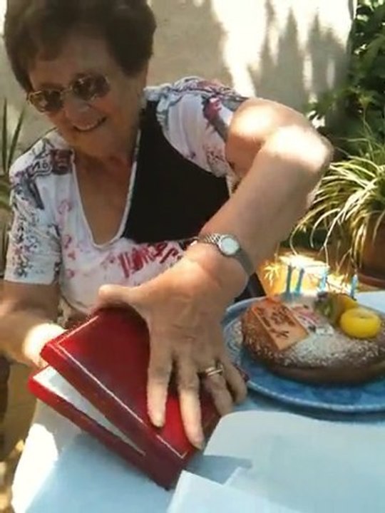 Mamie 75