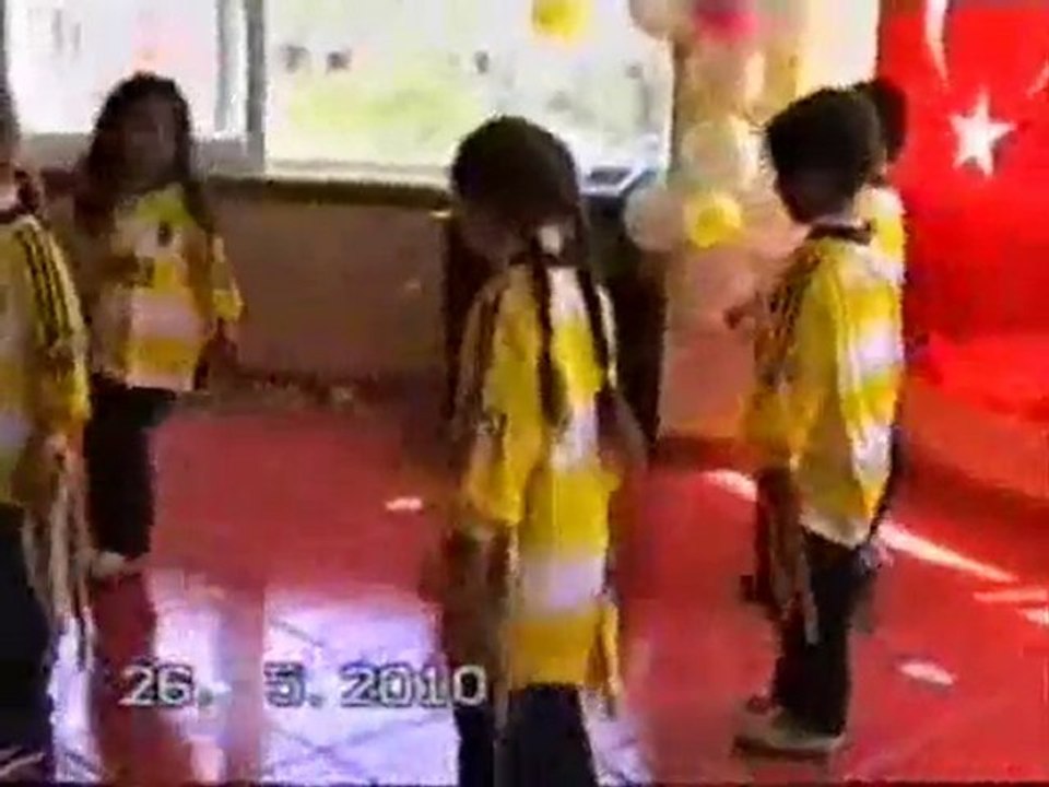 Vamos Bien'li çocuklardan spor gösterisi :))