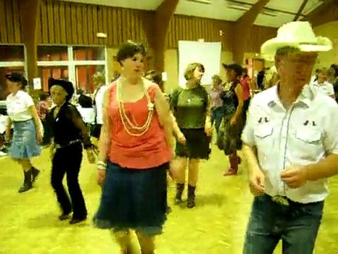 CLUB DANSE COUNTRY CHARTRES Bal à Amilly le 28 mai 2010