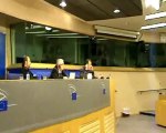 Conférence de presse sur le Groupe Bilderberg  - 2sur3