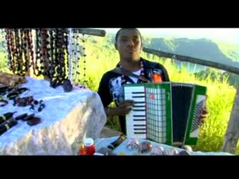 WAWA - tsy mandry magnena akoho