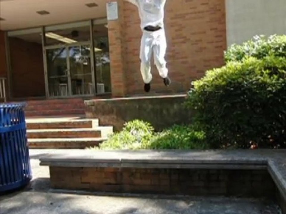 High Speed Parkour/Freerunning