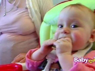 Témoignages de parents sur la Chaise Haute Slim Babymoov