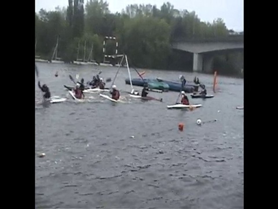 CD44 VS Thury N1F kayak-polo à Nantes