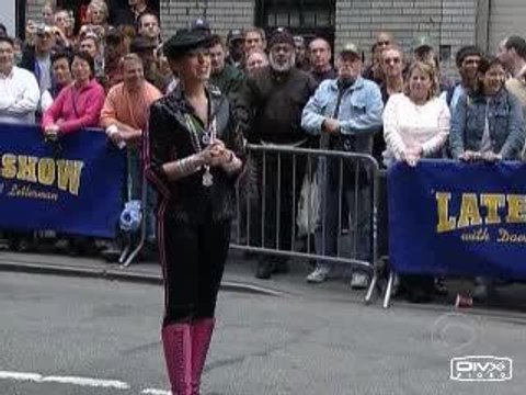 7 motos dans une boule