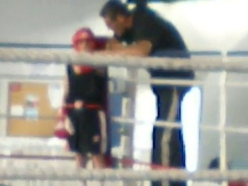 DON KLESS MARLON 10 ANS VICTOIRE CASQUE ROUGE