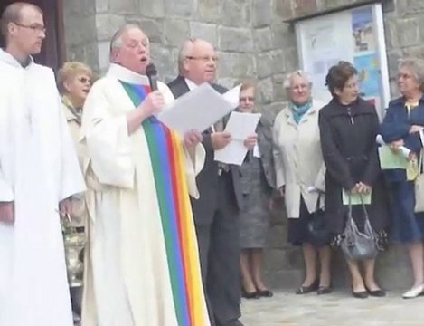Bénédiction du parvis de l'église de Boussières