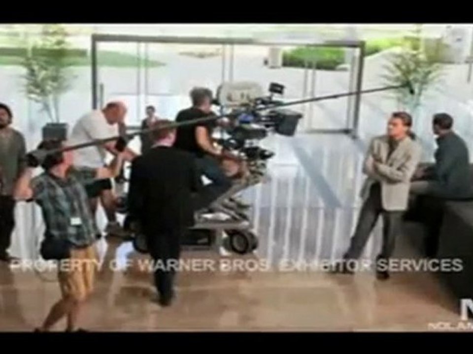Inception [Featurette - First Look]