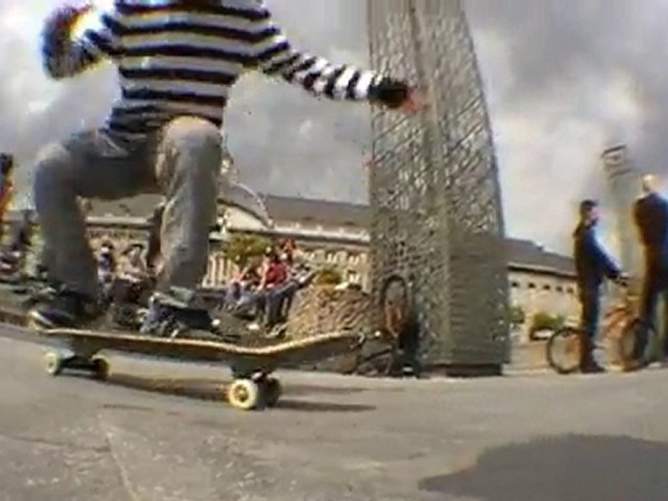 Skate In Liege - Chan - Triple kickflip